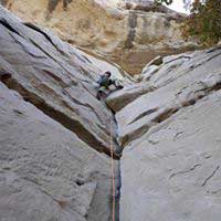 climbing-crak-friends-clean-climbing-courses-annot-chamonix